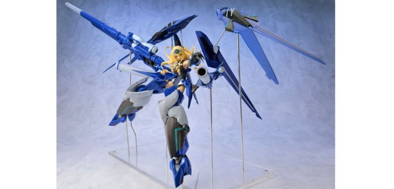 IS〈Infinite Stratos〉西西莉亞·奧爾科特 1/8 Figure:非同小可的價格換來非一般氣場的Figure!